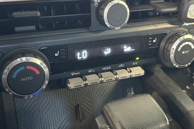 Certified 2024 Toyota Tacoma TRD Sport AWD/4WD image 24