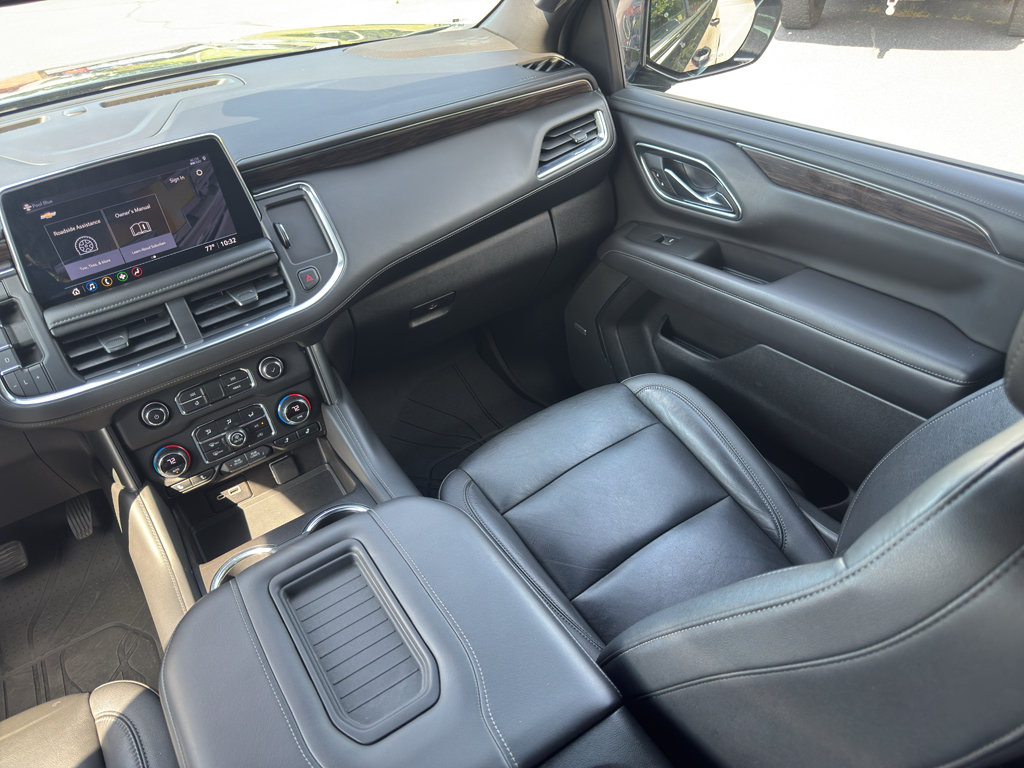 Used 2021 Chevrolet Suburban LT AWD/4WD image 12