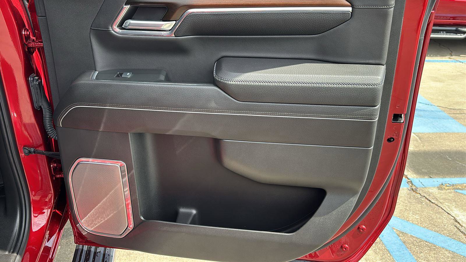 Certified 2024 GMC Sierra 1500 Denali w/ Technology Package AWD/4WD image 20