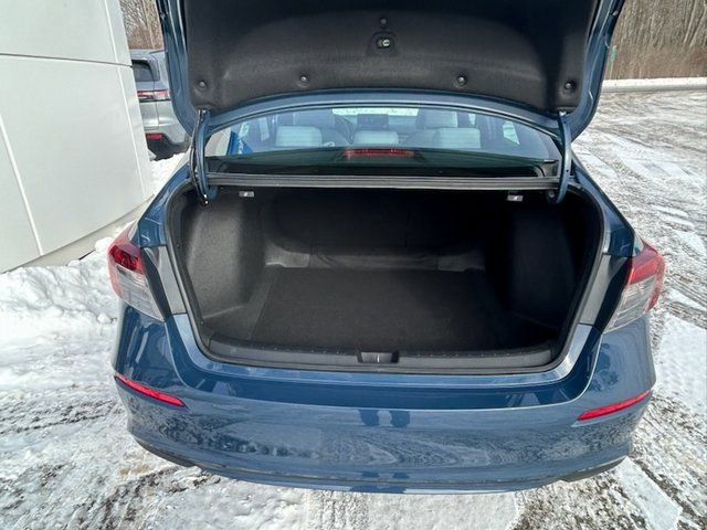 Used 2025 Honda Civic Sport image 6