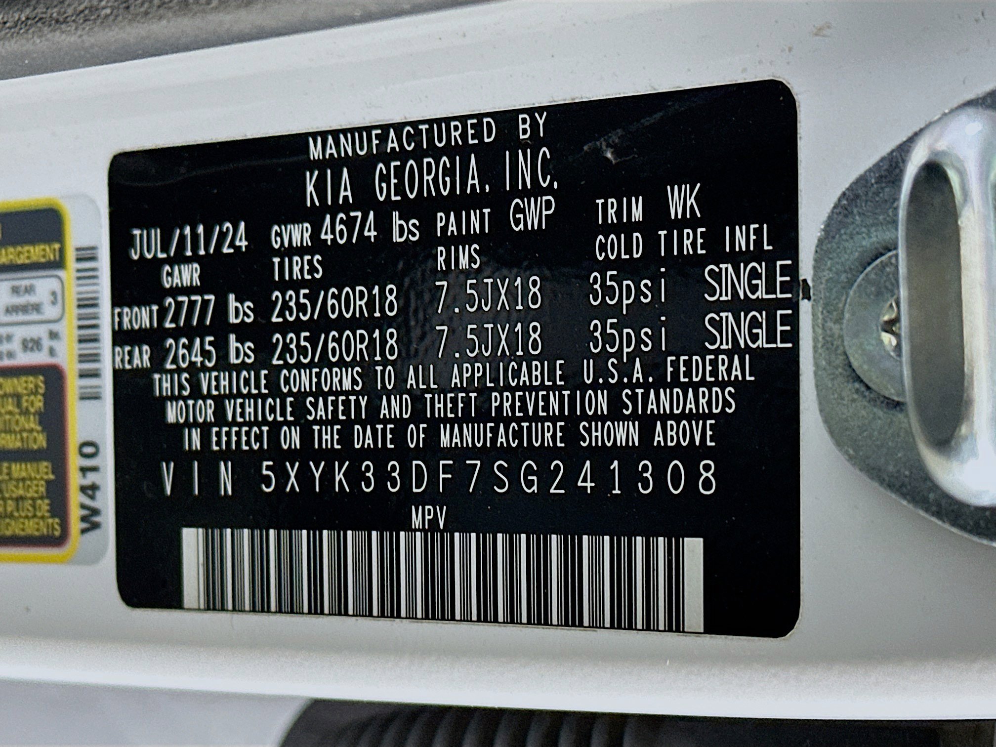 Used 2025 Kia Sportage EX image 12