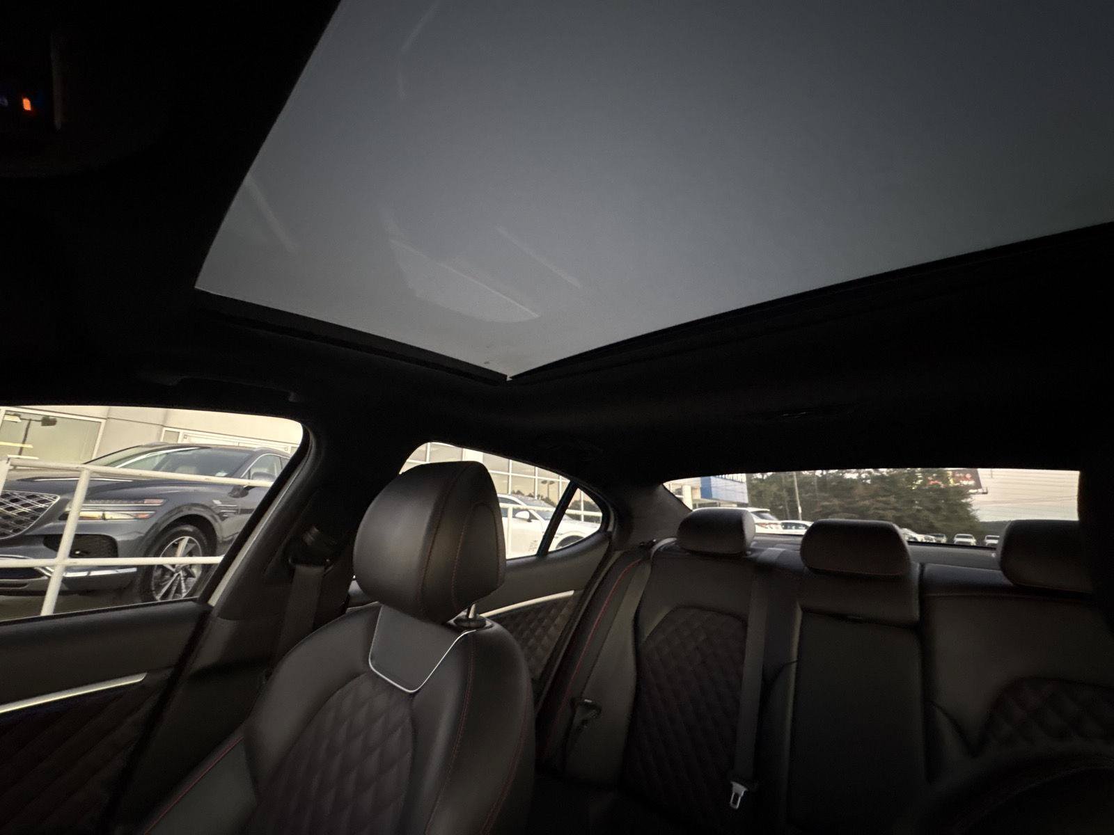 Used 2019 Genesis G70 3.3T image 46