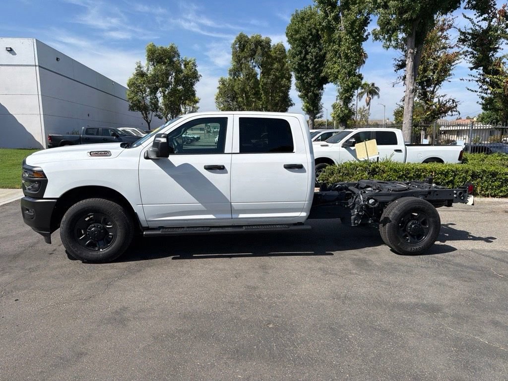 New 2025 RAM 2500 Tradesman RWD video 2