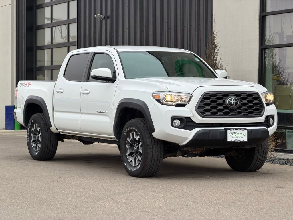 Used 2022 Toyota Tacoma TRD Off-Road image 4