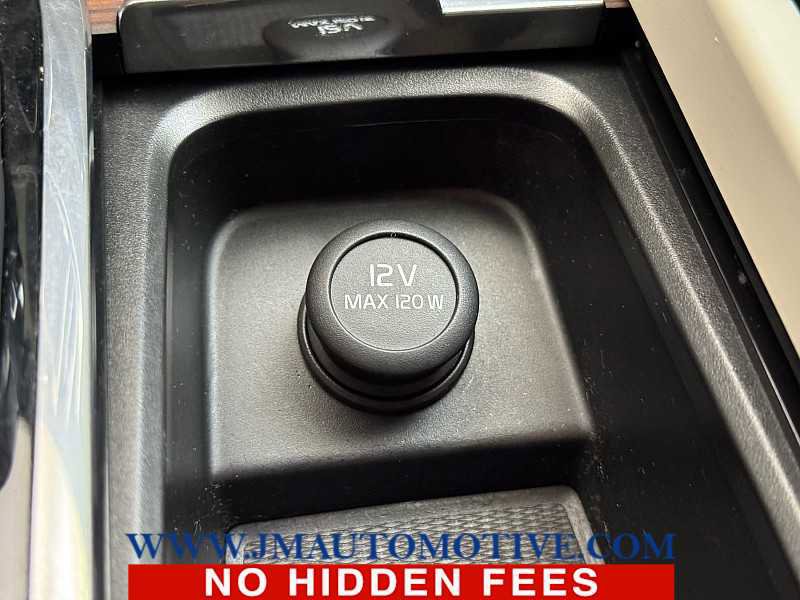 Used 2020 Volvo S60 T5 Momentum FWD image 39