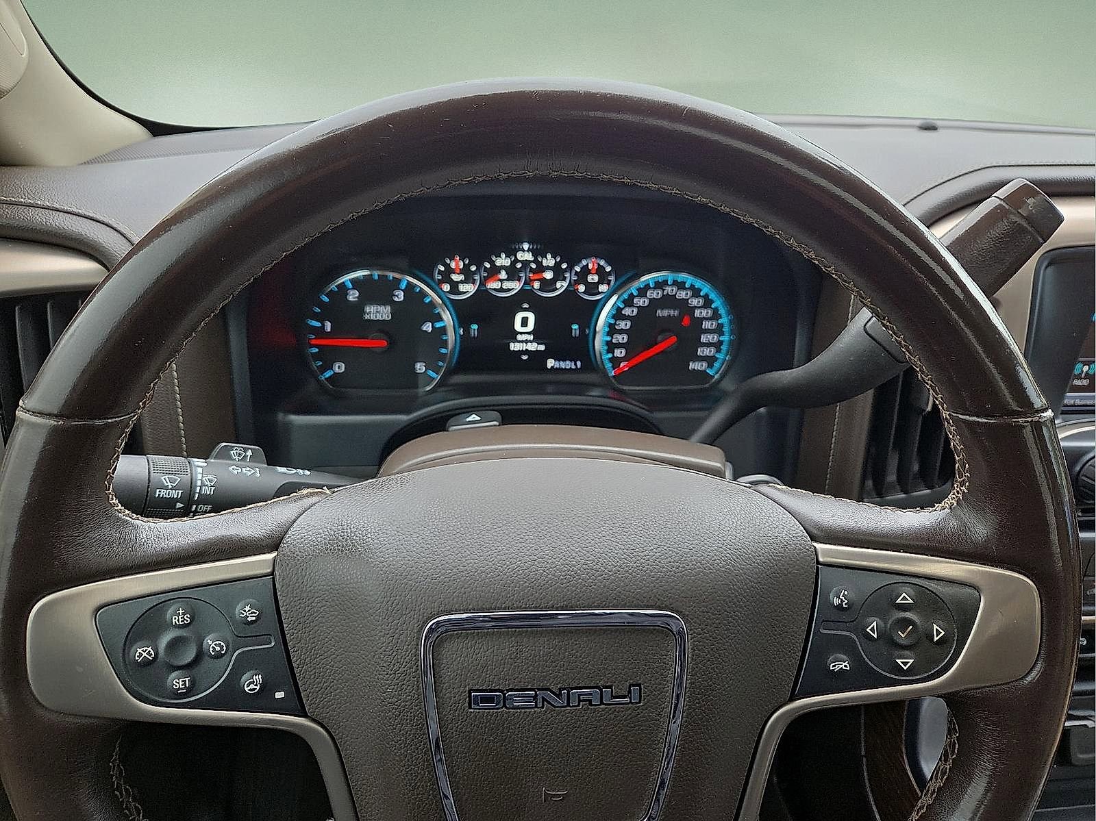 Used 2019 GMC Sierra 2500 Denali w/ Duramax Plus Package AWD/4WD image 24