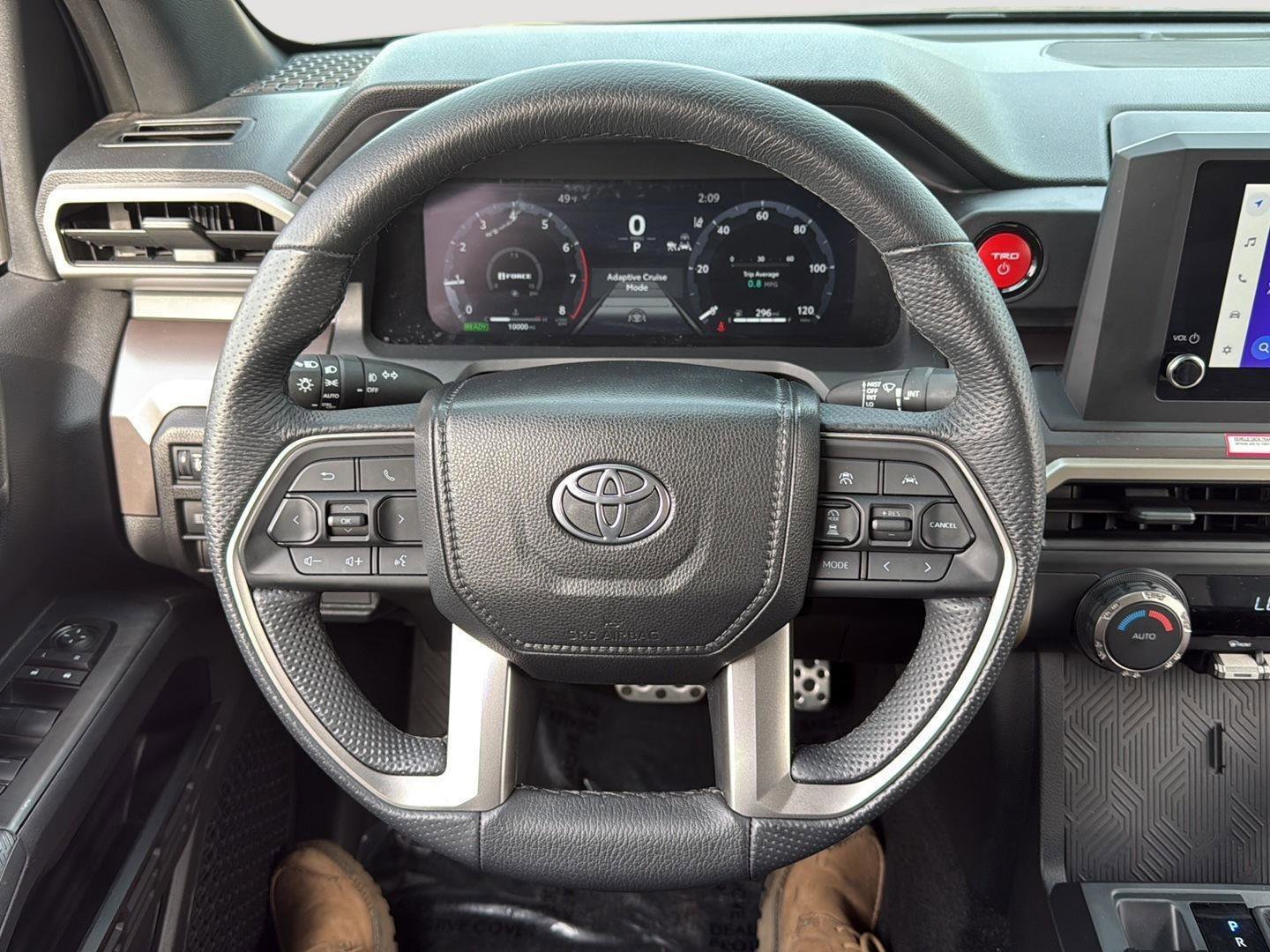 Used 2024 Toyota Tacoma TRD Sport AWD/4WD image 27