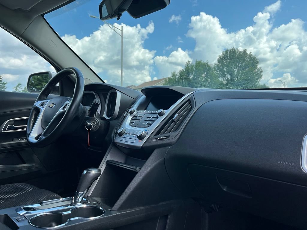 Used 2017 Chevrolet Equinox LT w/ Convenience Package FWD image 27