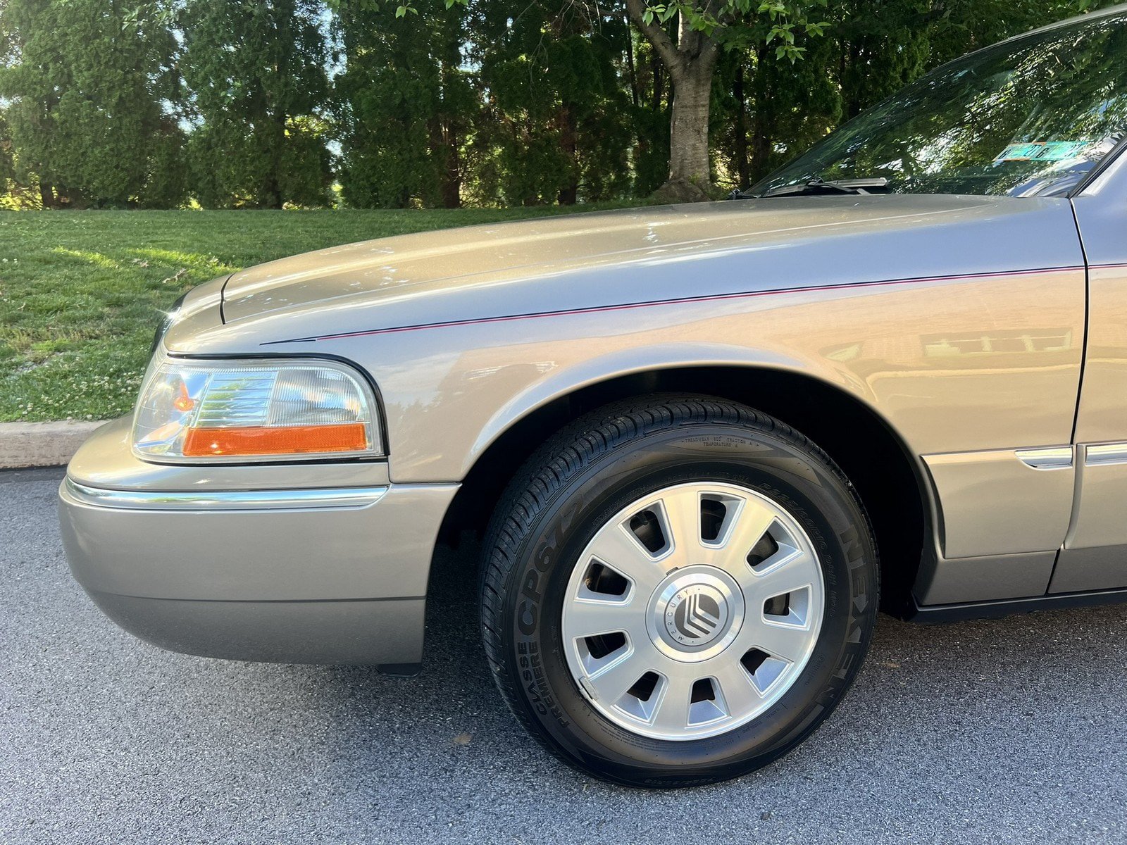 Used 2003 Mercury Grand Marquis LS RWD image 68
