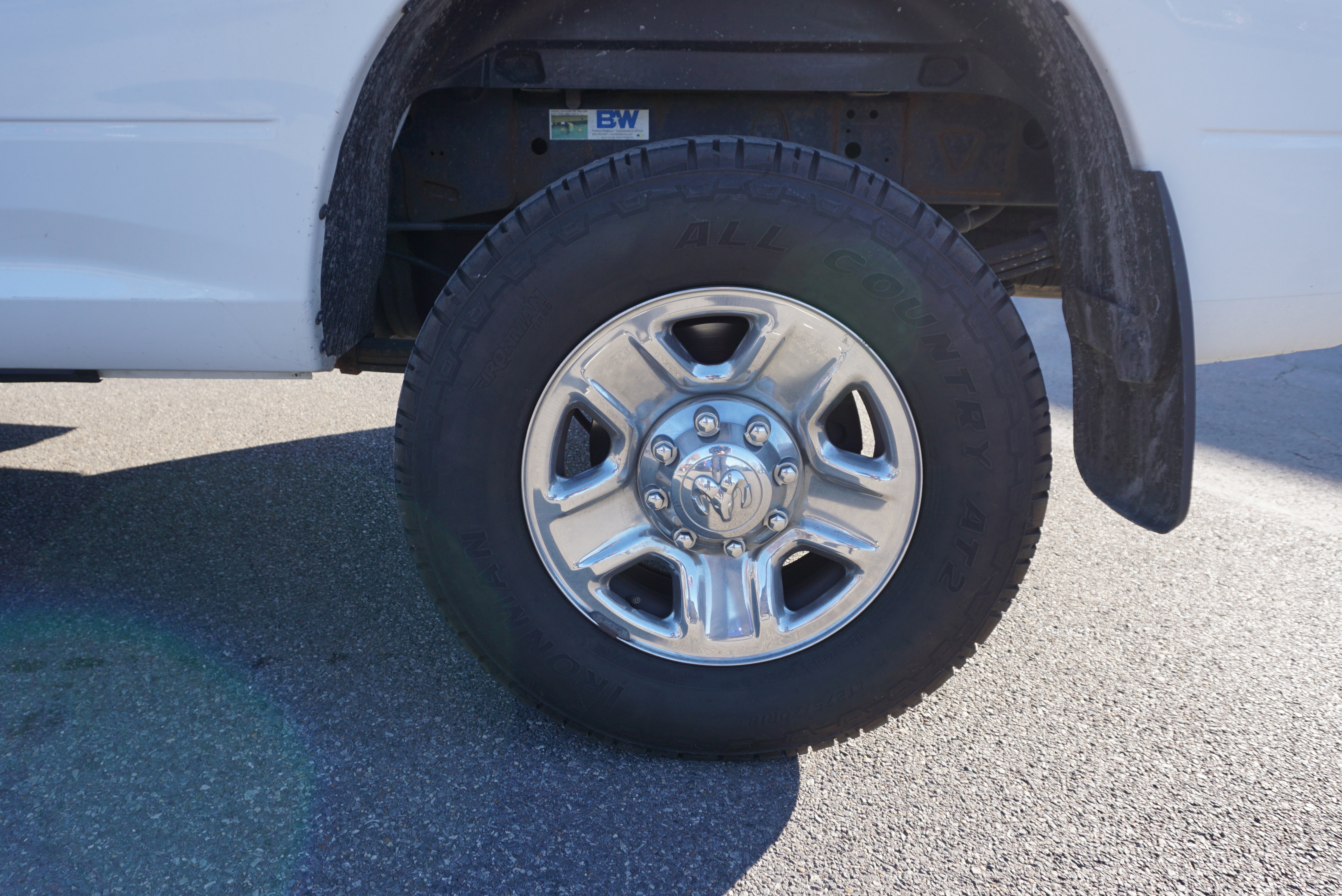 Used 2018 RAM 3500 Tradesman w/ Chrome Appearance Group image 6