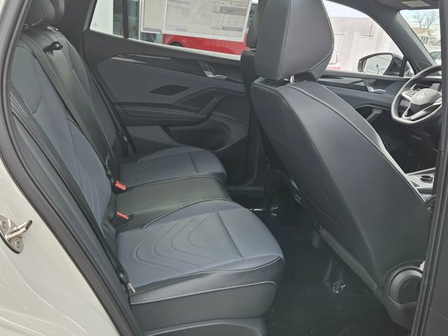 New 2026 Volkswagen Tiguan SE R-Line image 15