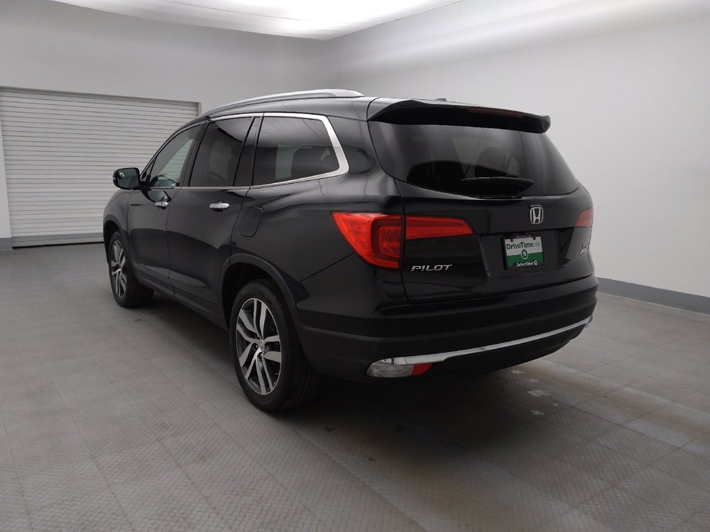 Used 2018 Honda Pilot Touring image 5