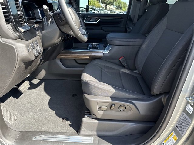 Used 2025 Chevrolet Silverado 2500 LT w/ Trail Boss Package image 18