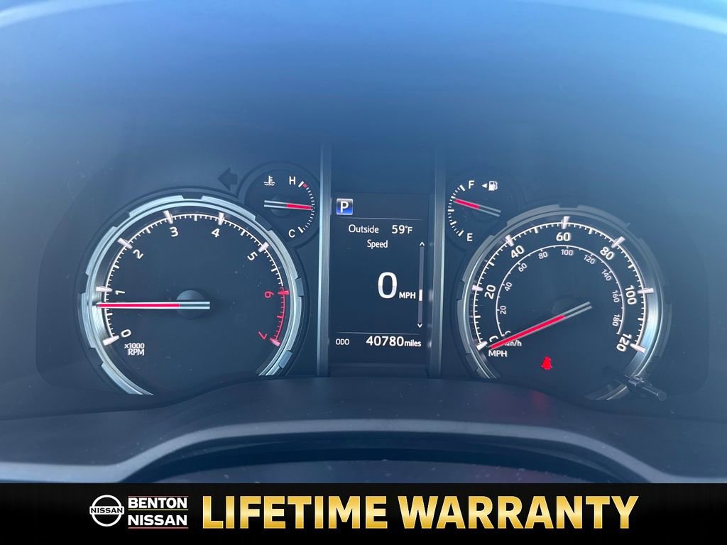 Used 2024 Toyota 4Runner TRD Off-Road Premium image 16