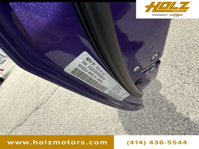 Used 2023 Dodge Challenger R/T w/ Plus Package image 34