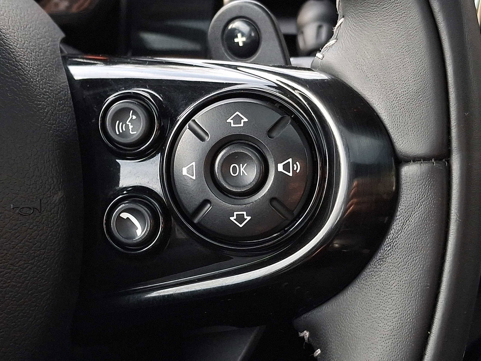 Used 2020 MINI Cooper S image 18