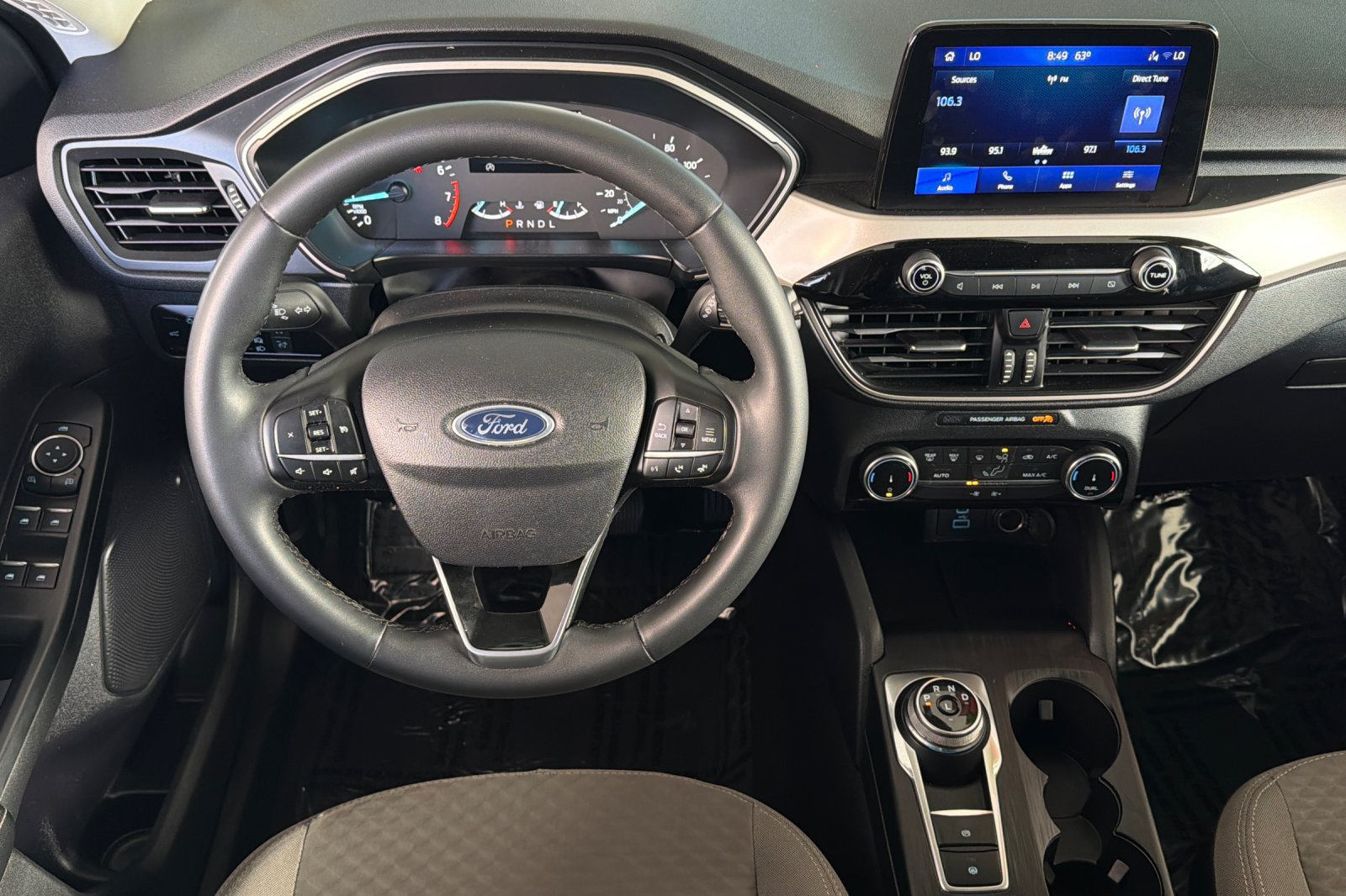 Used 2022 Ford Escape SE w/ SE Sport Appearance Package FWD image 16