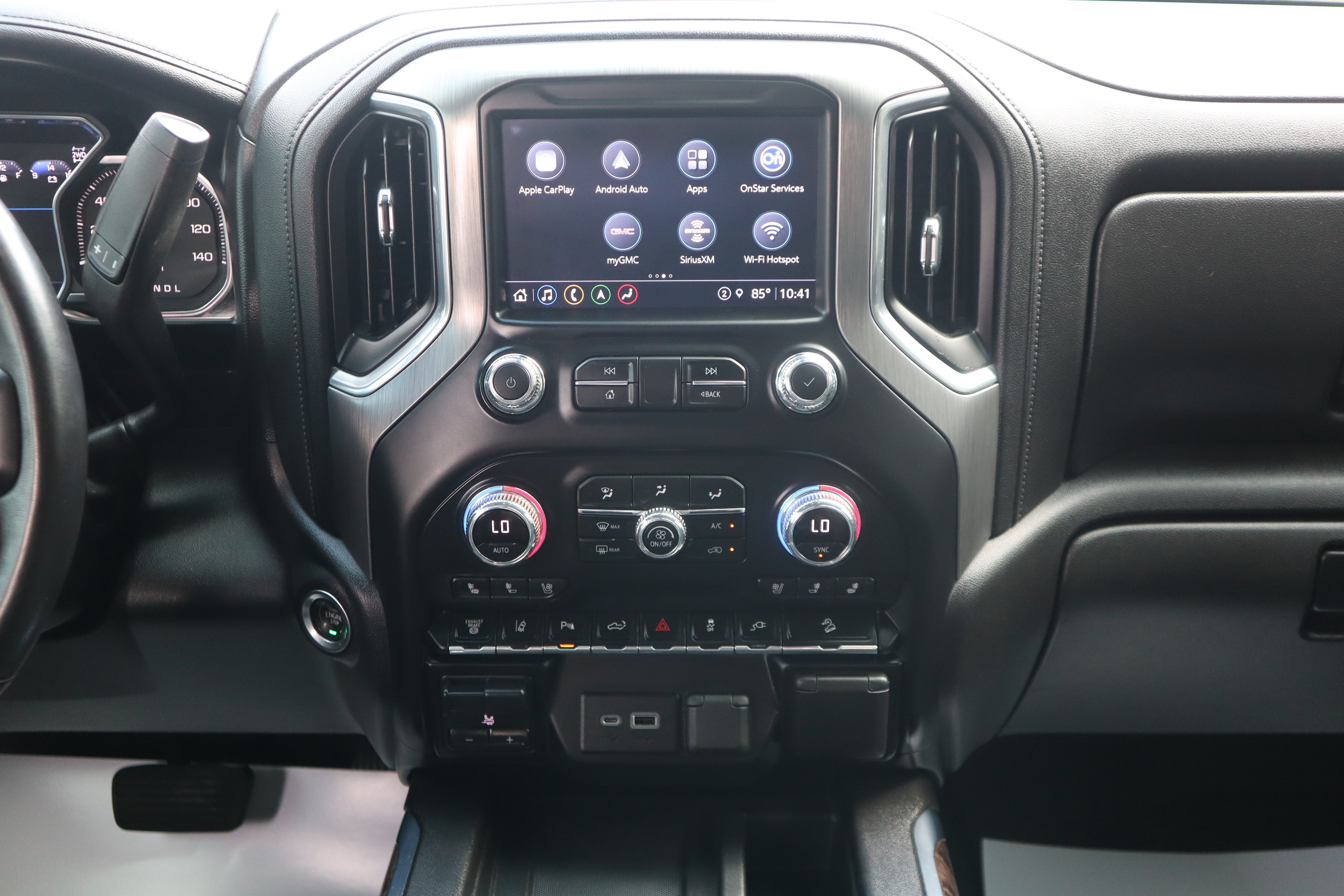 Used 2021 GMC Sierra 2500 Denali w/ Denali Ultimate Package AWD/4WD image 13