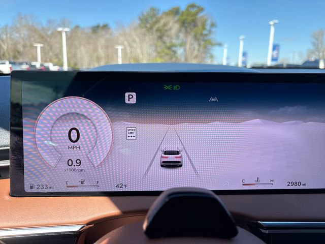 Used 2026 Genesis GV70 2.5T Advanced image 16