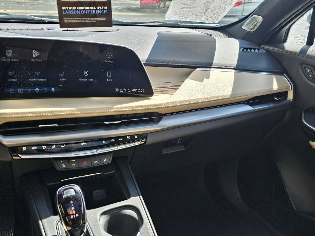 Used 2024 Cadillac XT4 Premium Luxury image 22