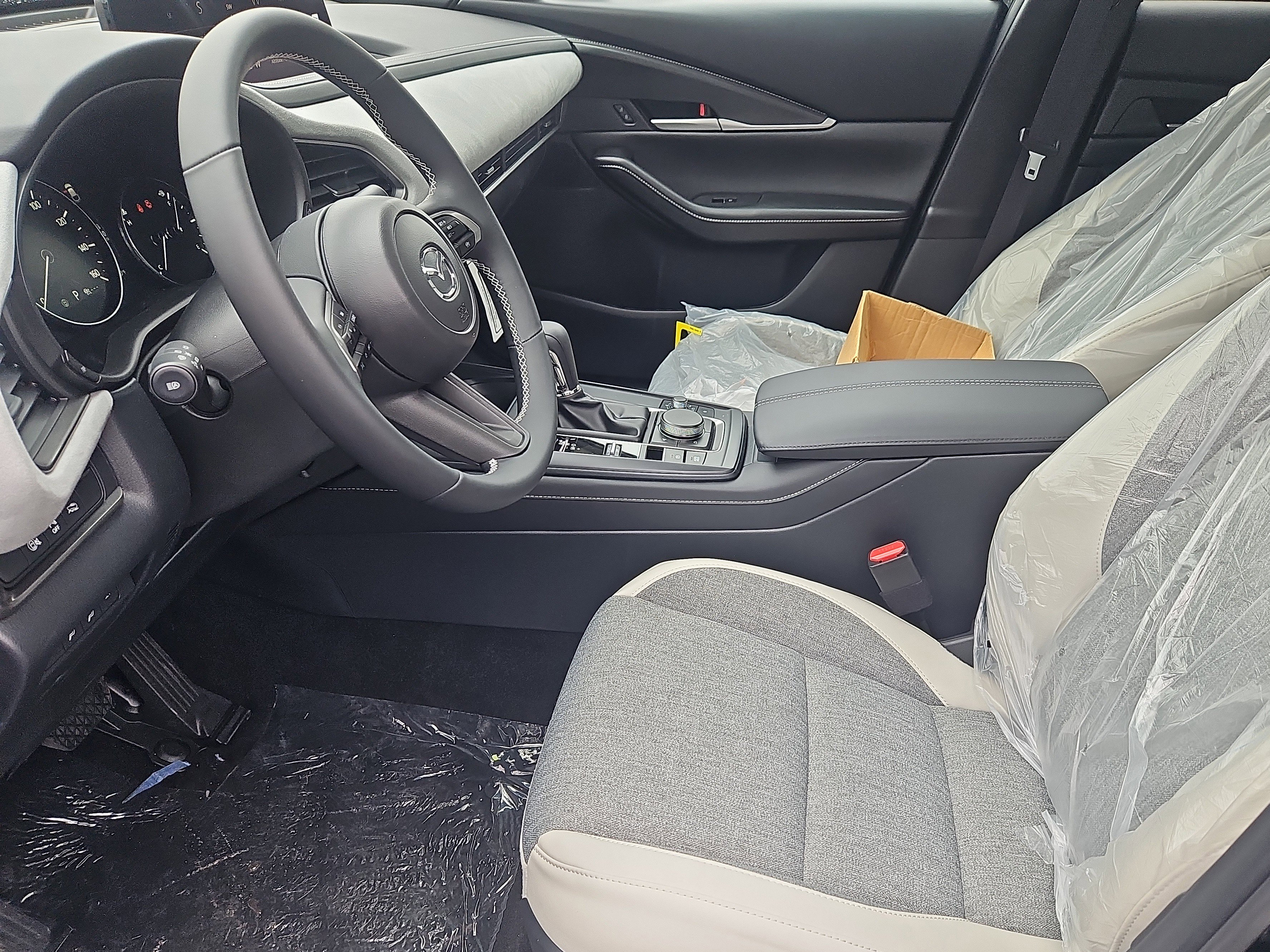 New 2026 MAZDA CX-30 Aire Edition AWD/4WD image 17