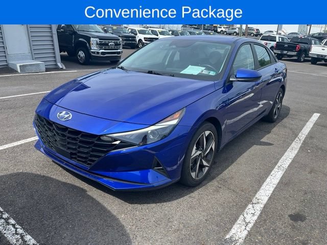 Used 2023 Hyundai Elantra SEL w/ Convenience Package FWD video 2