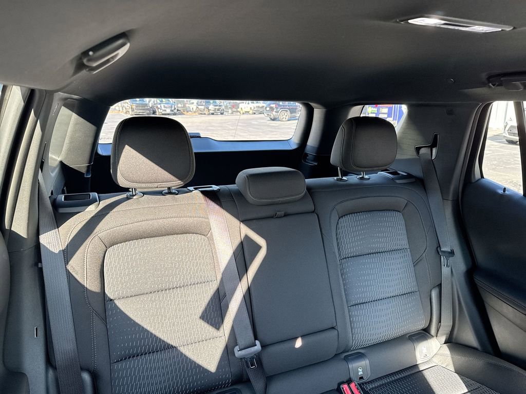 New 2026 Chevrolet Equinox LT image 32