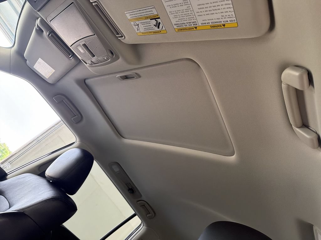Certified 2024 Nissan Armada SL w/ Captain's Chairs Package AWD/4WD image 27
