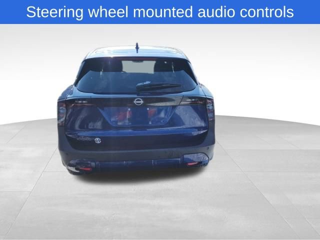 Certified 2025 Nissan Kicks SV w/ Charging Package image 7