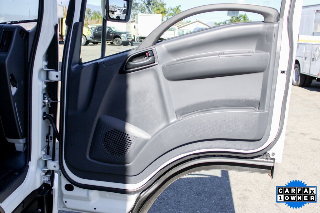 Used 2024 Isuzu NPR image 31