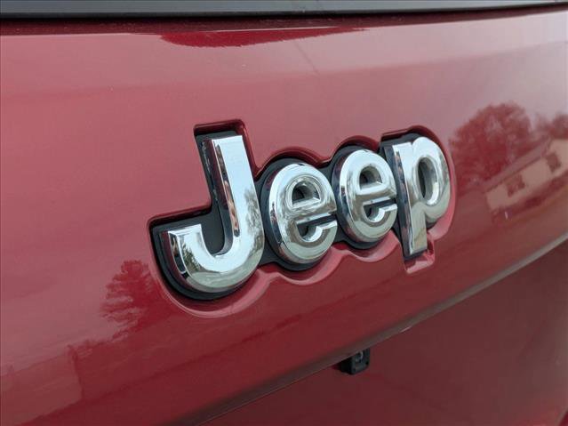 Used 2015 Jeep Grand Cherokee Limited image 21