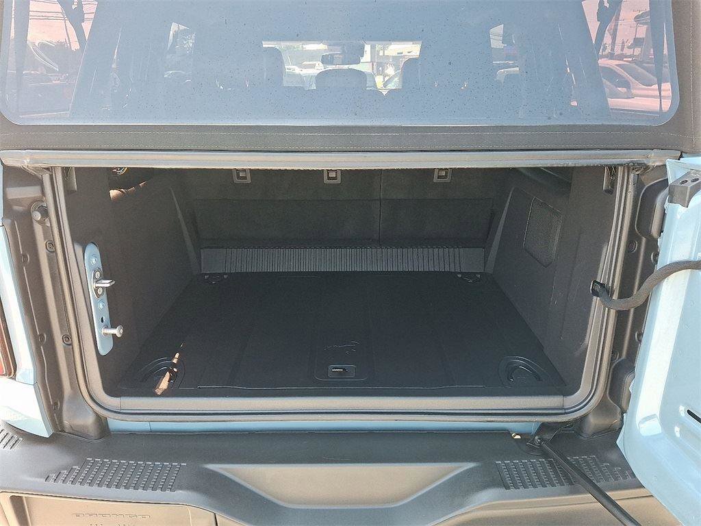 Used 2023 Ford Bronco Badlands w/ Sasquatch Package image 30