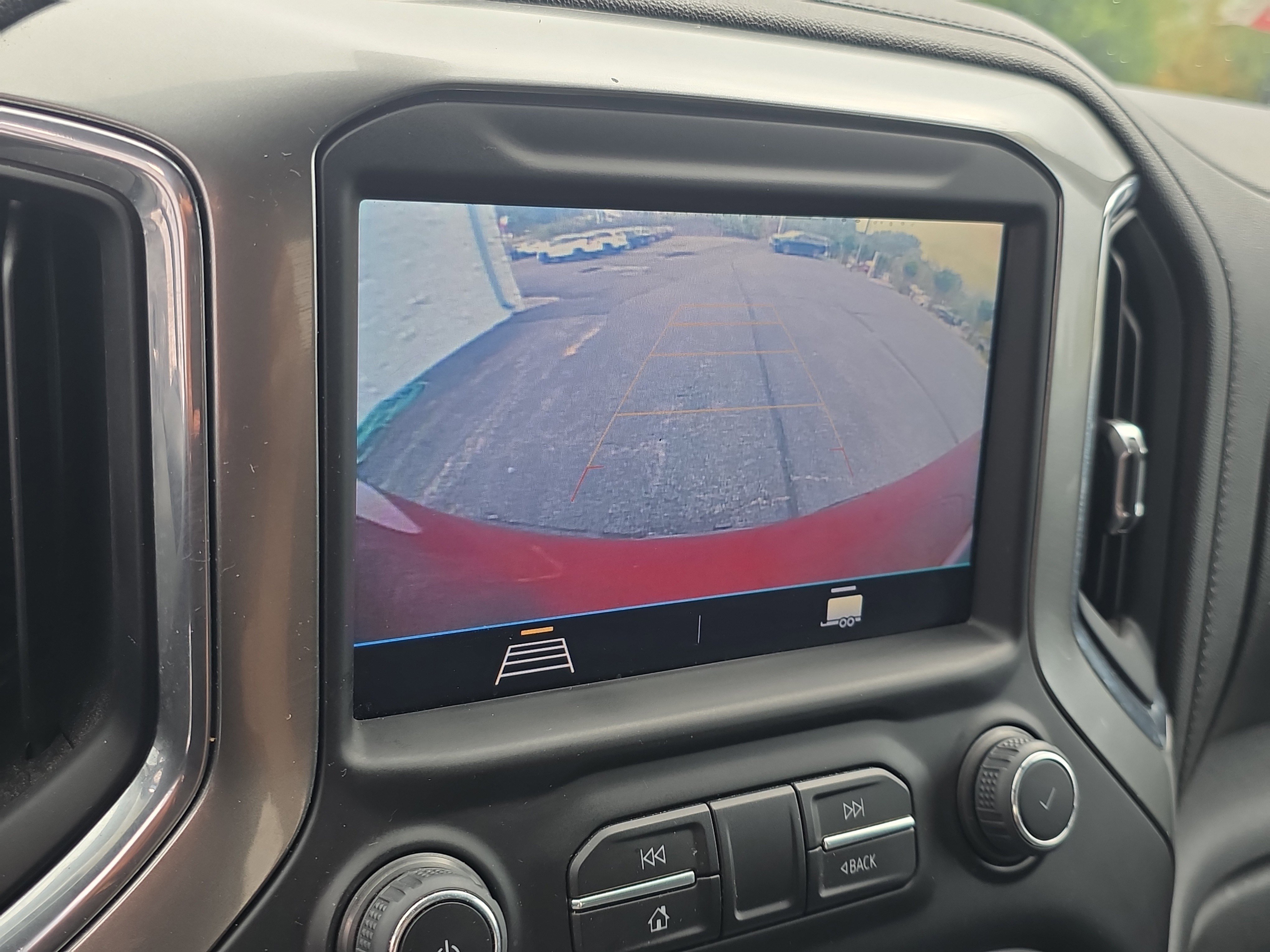 Used 2021 Chevrolet Silverado 1500 LT Trail Boss image 29