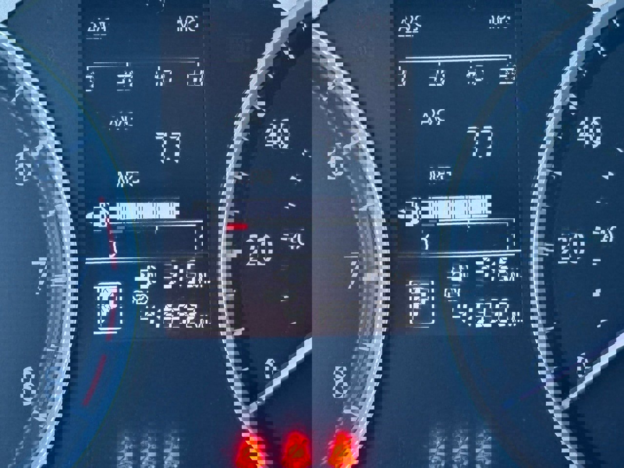 Certified 2024 Nissan Kicks S image 17