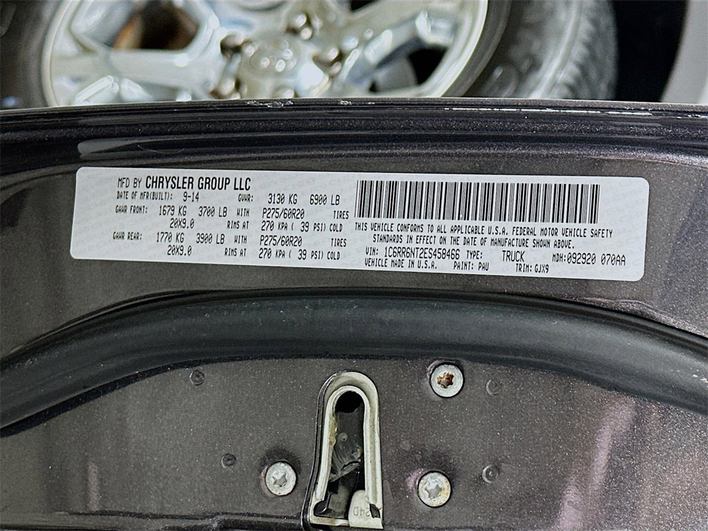 Used 2014 RAM 1500 Laramie image 27