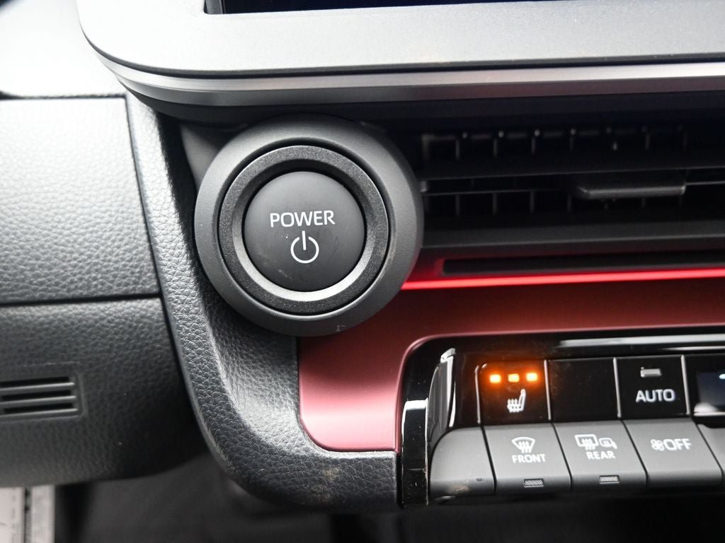 New 2026 Toyota Prius Plug-In Hybrid FWD image 25