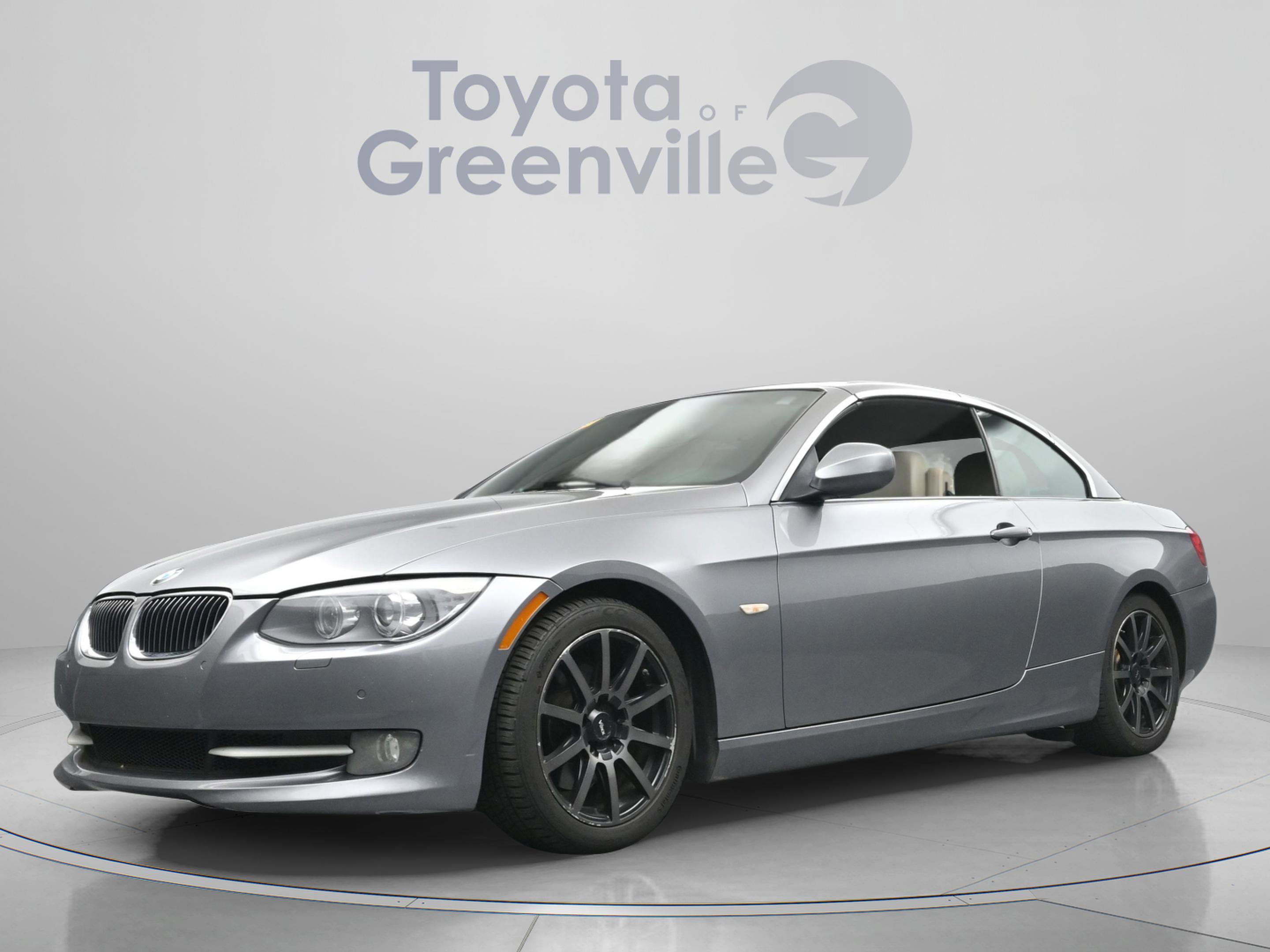 Used 2013 BMW 328i Convertible RWD image 1