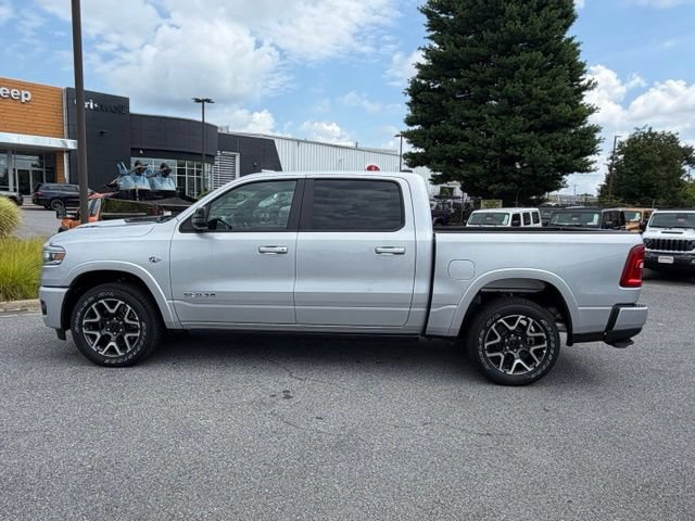 New 2026 RAM 1500 Laramie AWD/4WD image 4