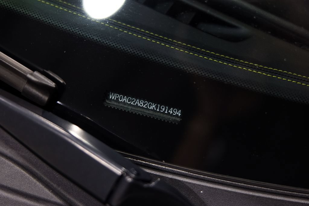 Used 2016 Porsche Cayman GT4 RWD image 35