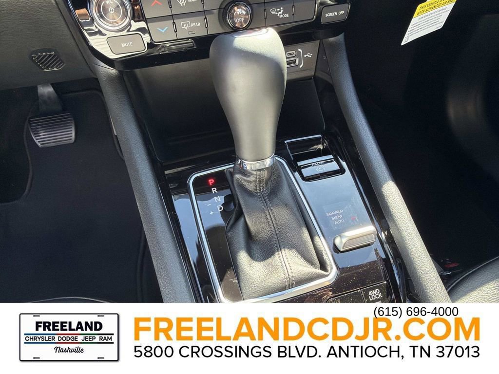 New 2026 Jeep Compass Latitude image 29