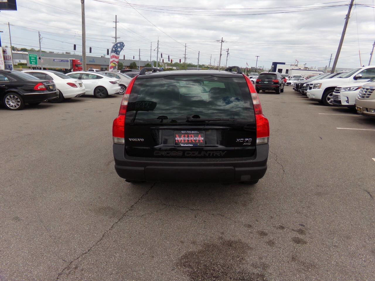 Used 2004 Volvo V70 AWD/4WD image 4