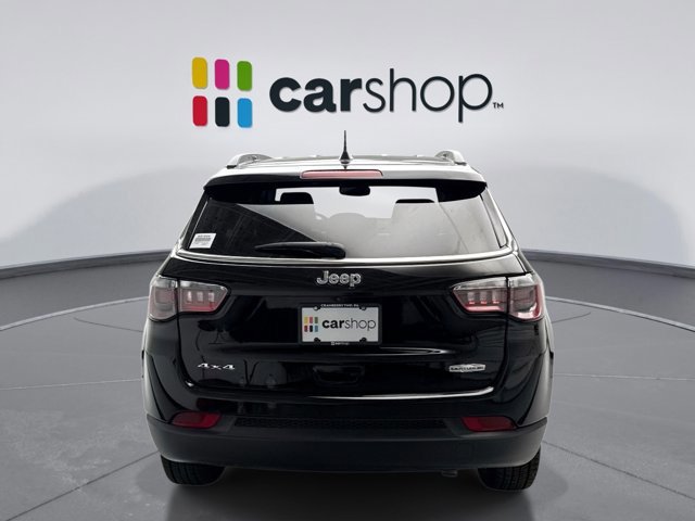 Used 2022 Jeep Compass Latitude image 4