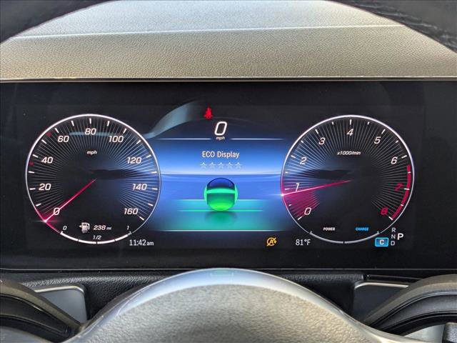 Used 2025 Mercedes-Benz GLB 250 image 11