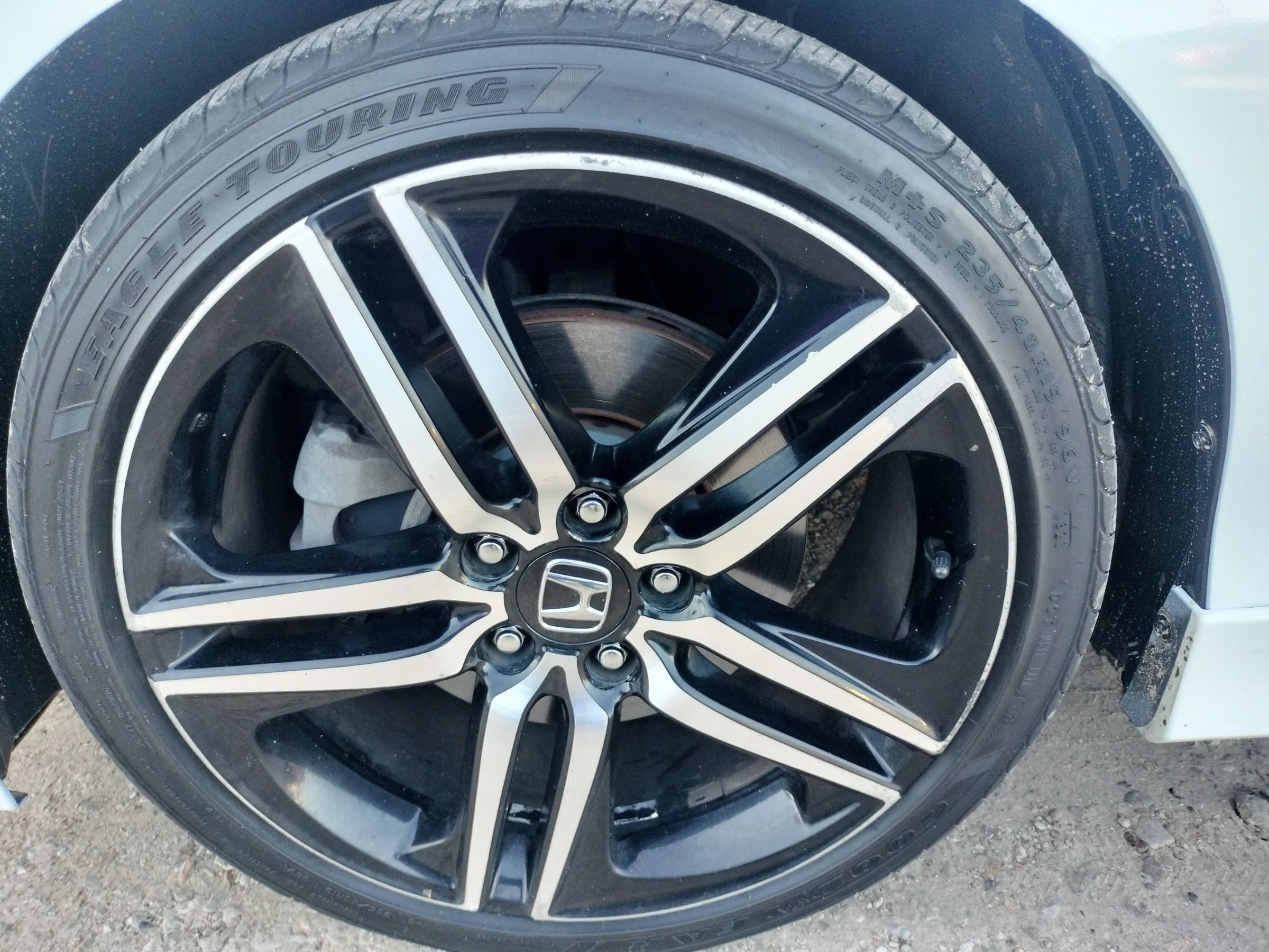 Used 2017 Honda Accord Sport image 11