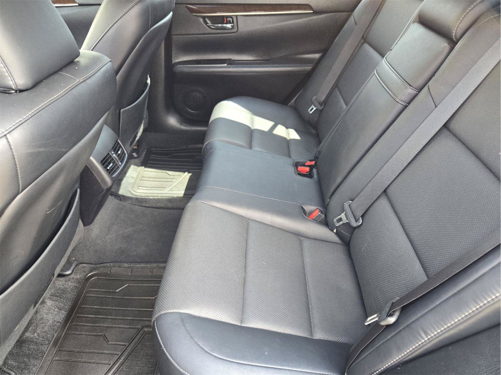 Used 2017 Lexus ES 350 w/ Premium Package FWD image 27