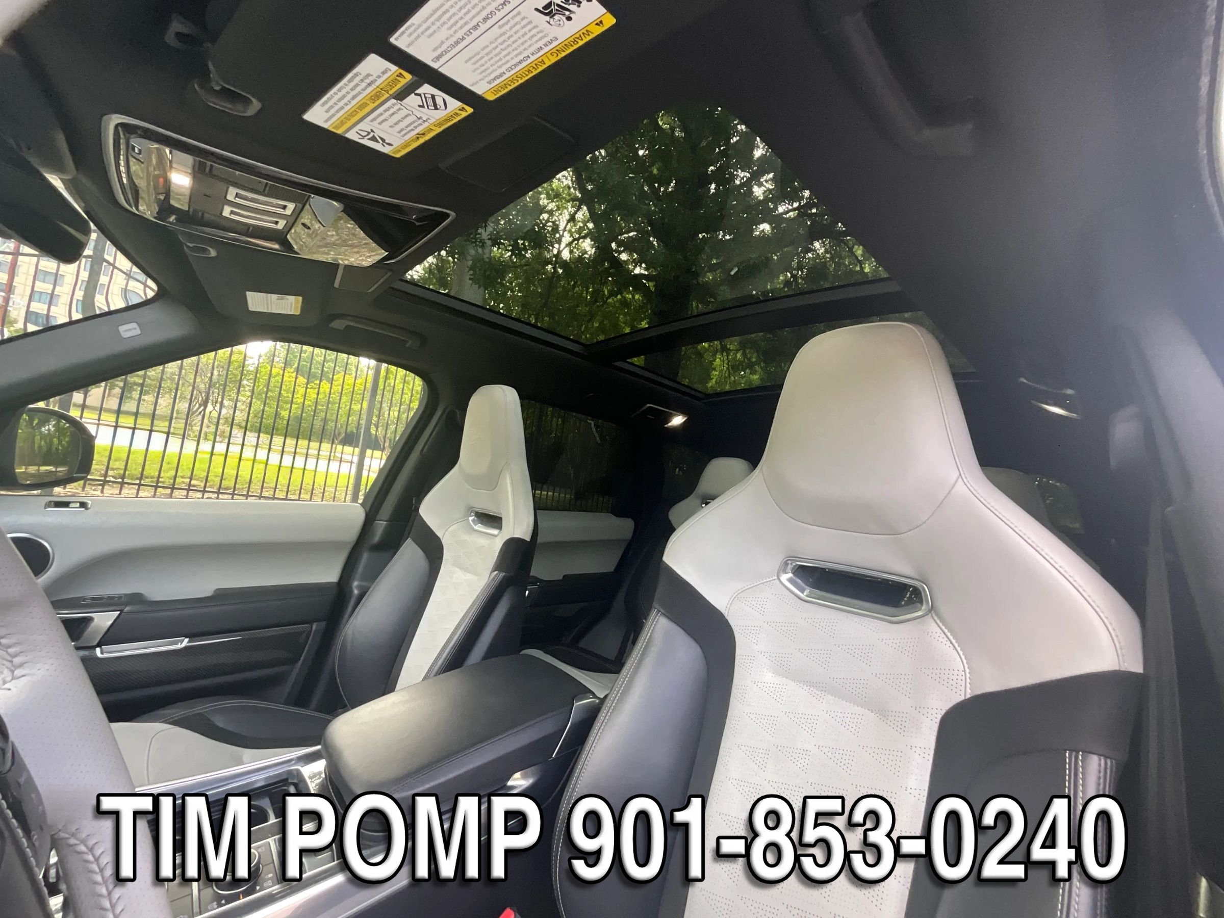 Used 2019 Land Rover Range Rover Sport SVR AWD/4WD image 18