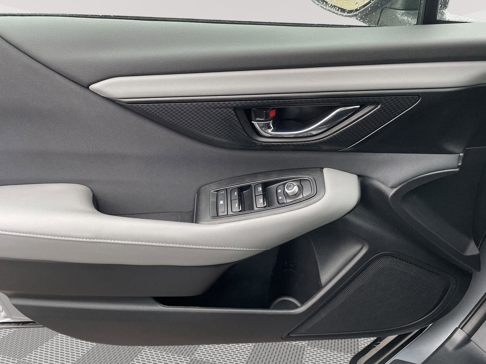 Certified 2025 Subaru Outback Premium image 8