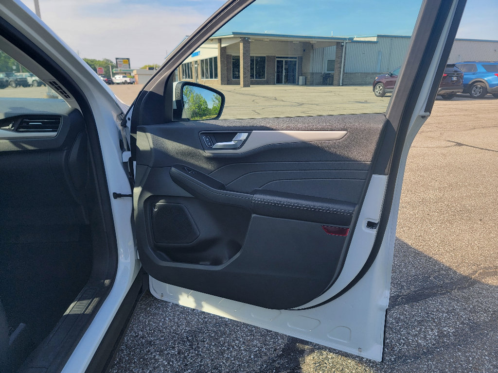 Used 2022 Ford Escape SEL AWD/4WD image 31