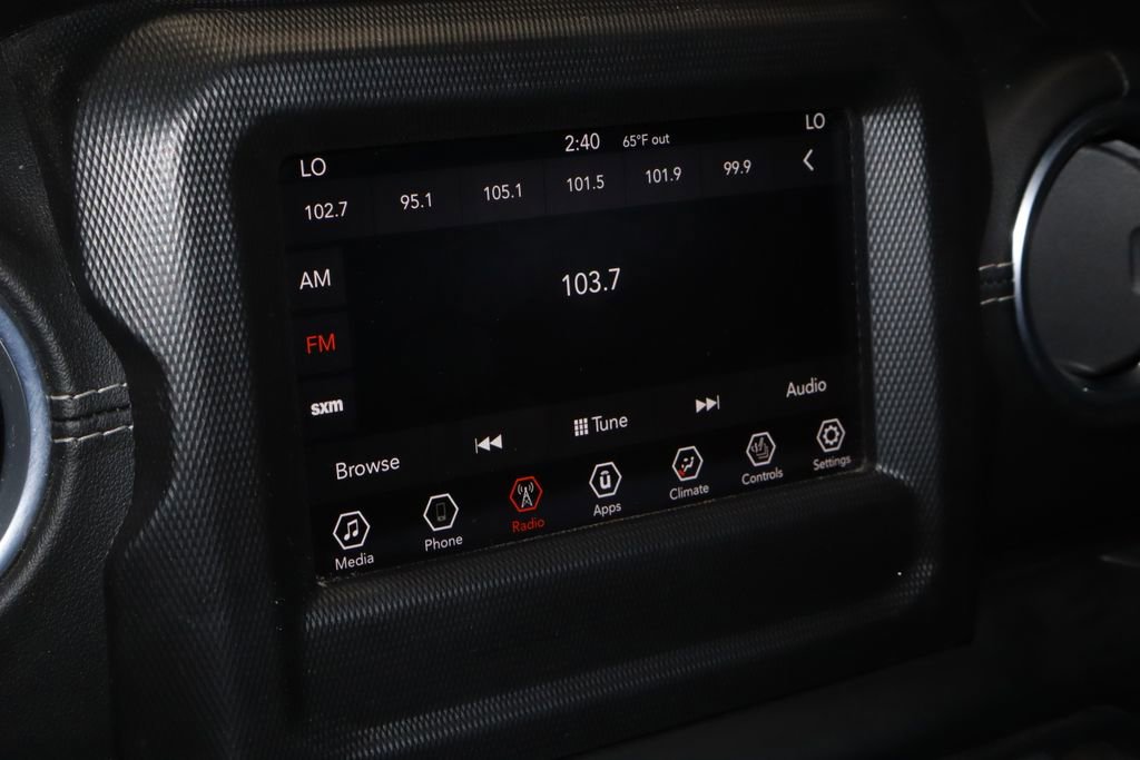 Used 2018 Jeep Wrangler Unlimited Sahara w/ Cold Weather Group image 2