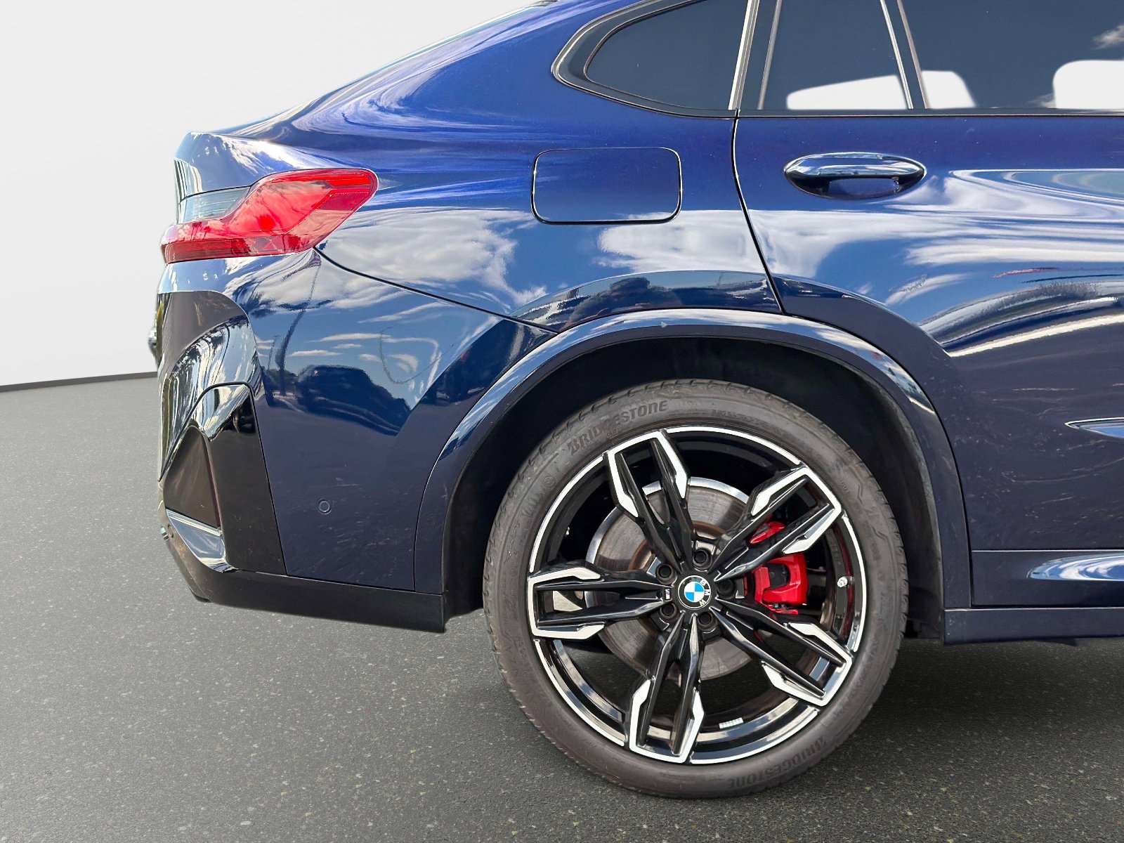 Used 2025 BMW X4 M40i image 68